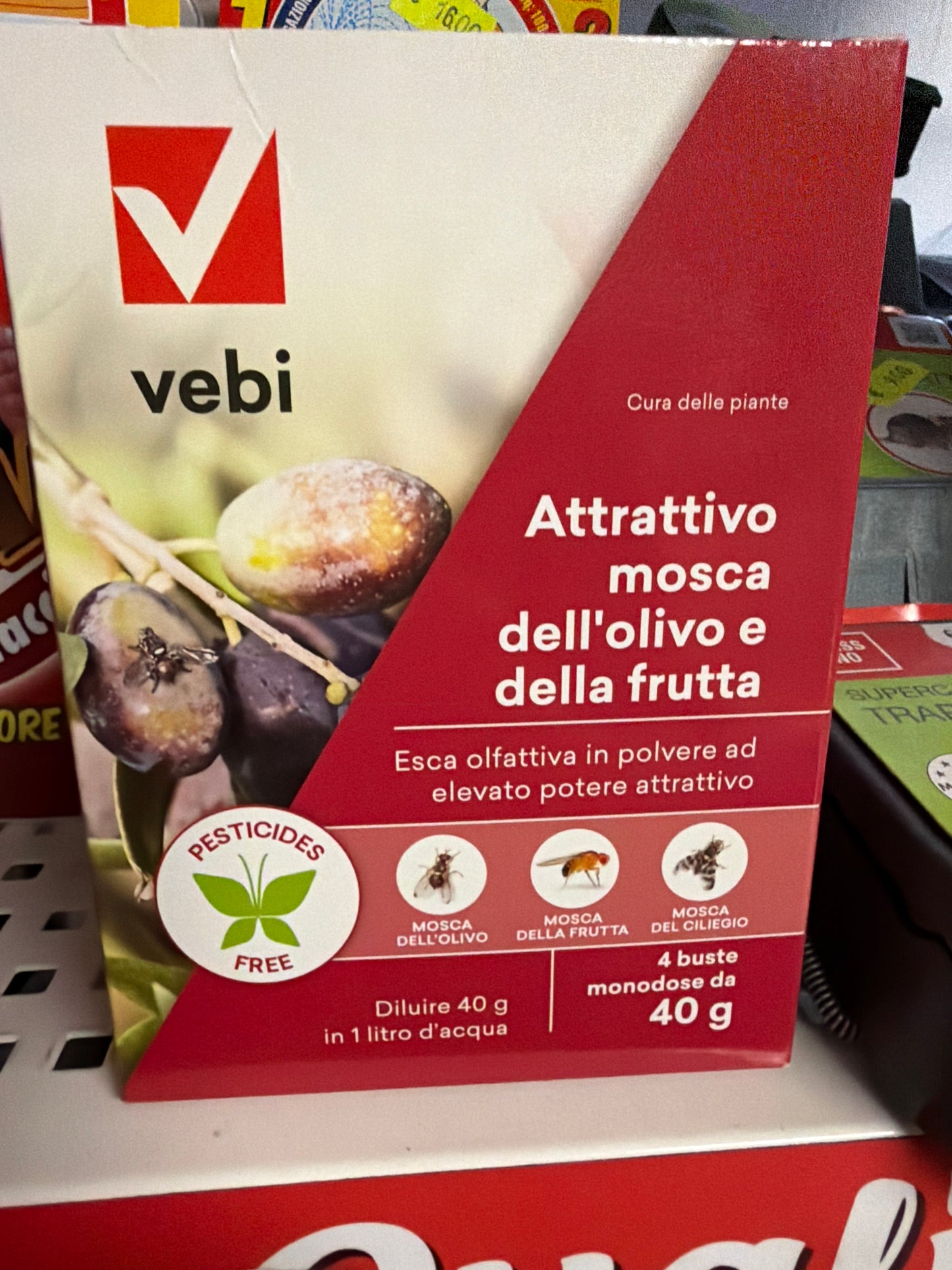Attrattivo mosca dell'olivo e della frutta