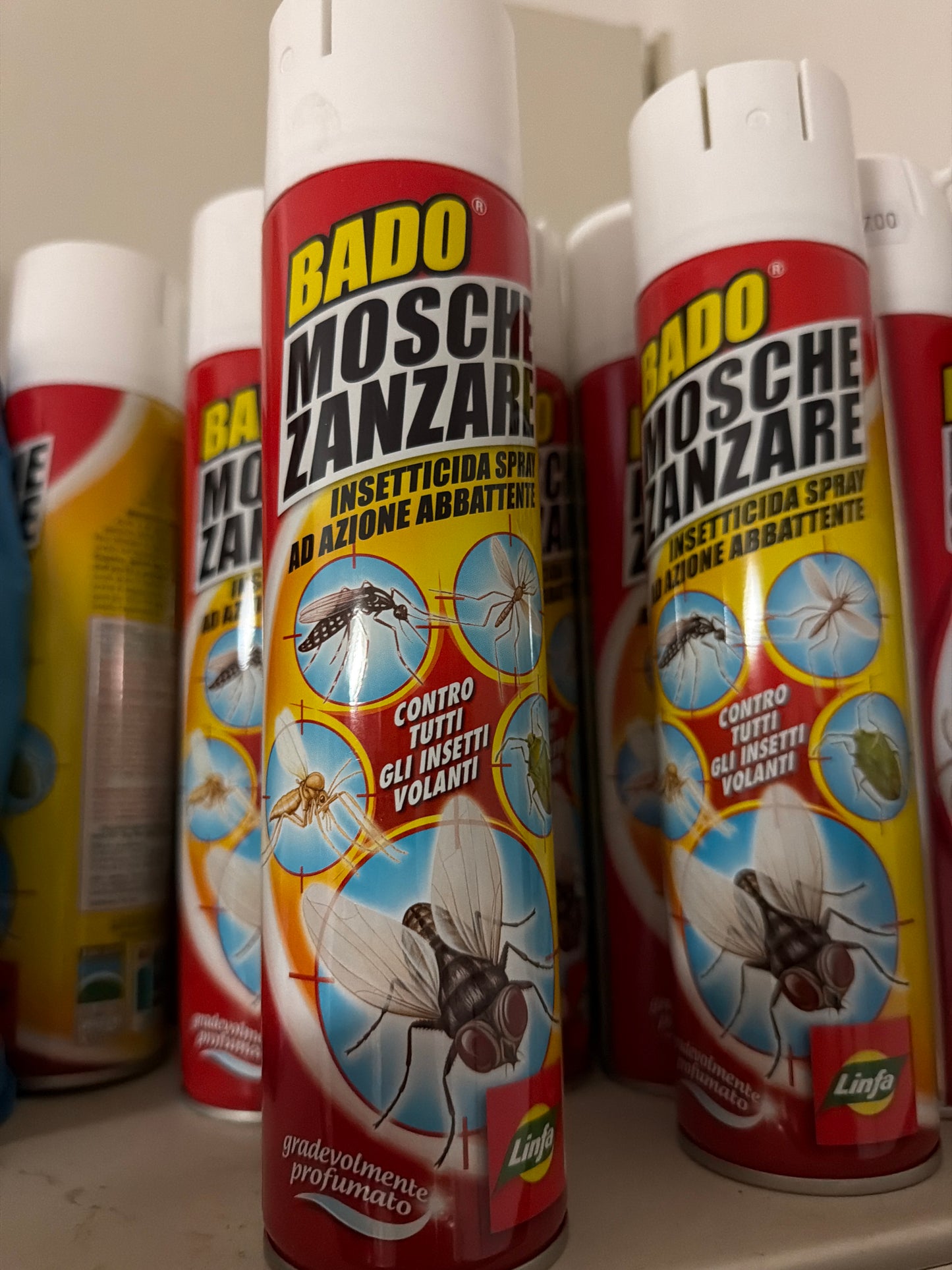 Insetticida per mosce e zanzare